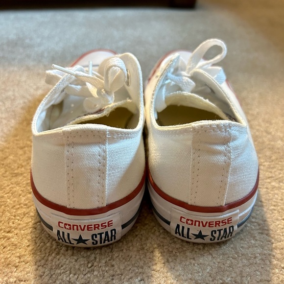 Converse Chuck Taylor All Star Classic White Low Top - Picture 7 of 11